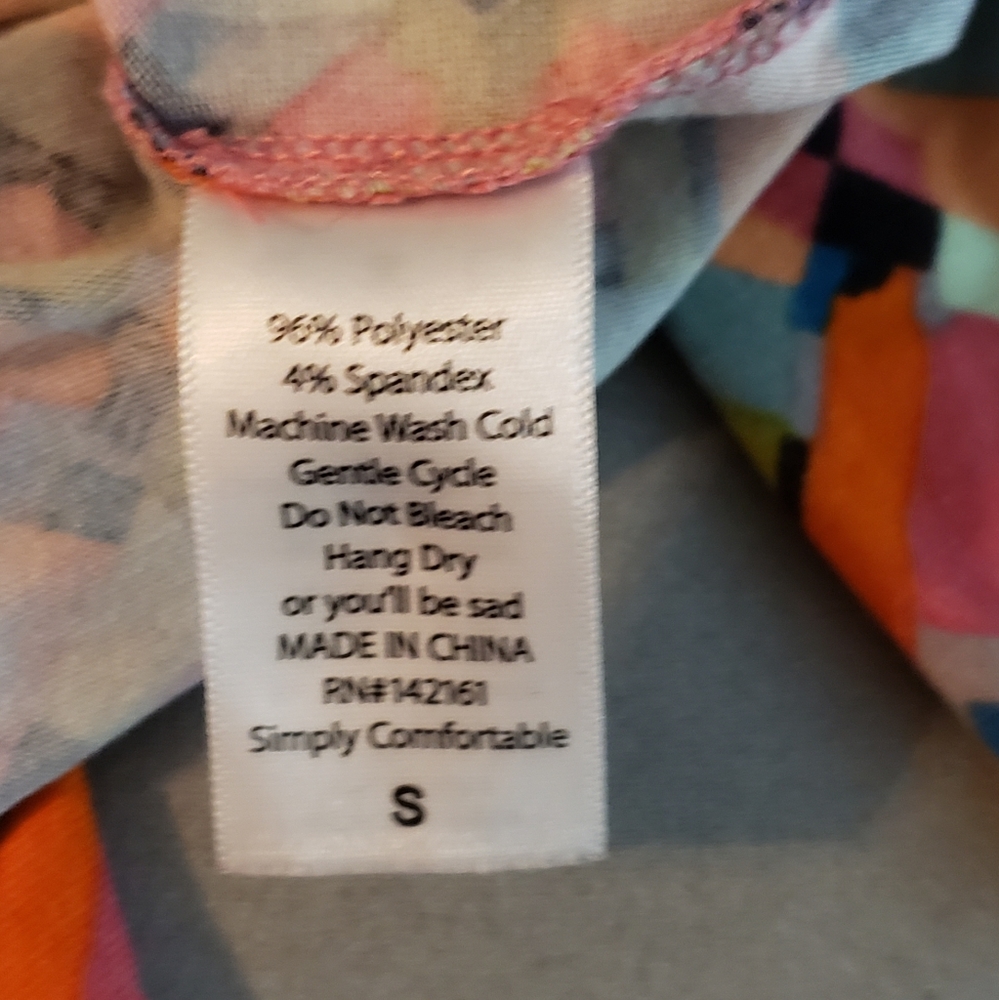 Lularoe Irma Top Sz Small - Picture 5 of 7